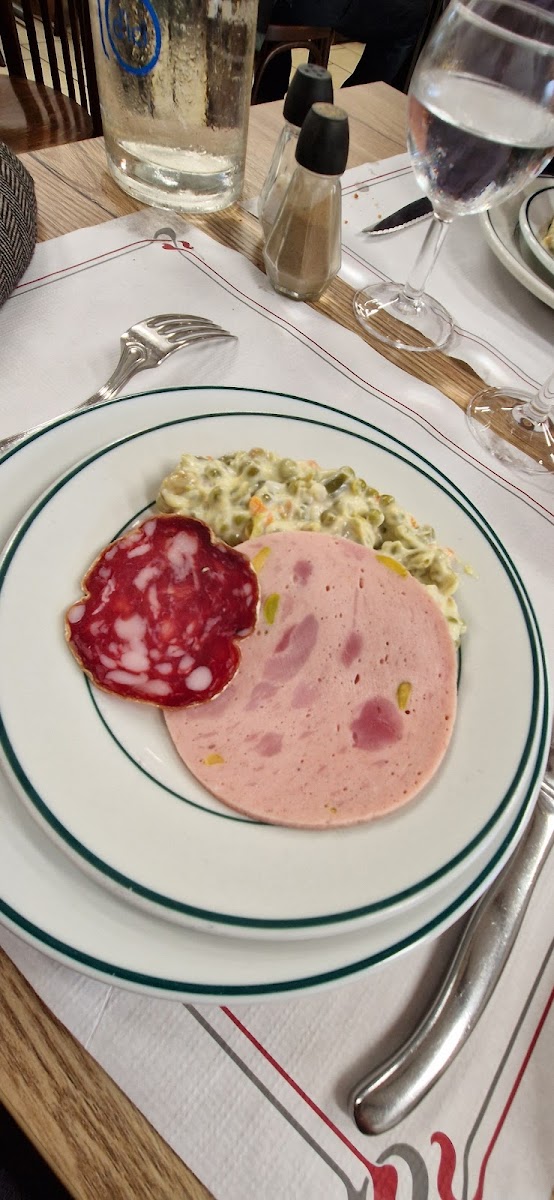 Bar Restaurant Tranquille-10